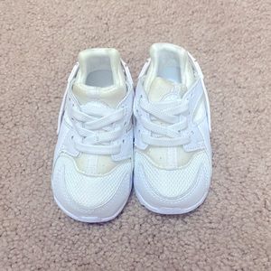 Nike’s Huarache Gym Shoes